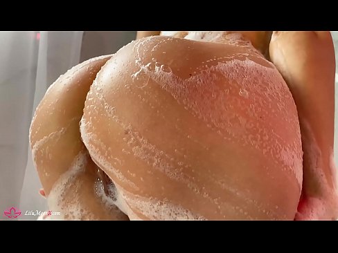 ❤️ Brunetė masturbuoja putytę su vibratoriumi iki intensyvaus orgazmo duše ❤️ Anal porno prie mūsų lt.xxxbunker.ru ☑